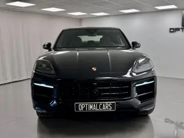 PORSCHE Cayenne E-Hybrid SP-Design 490HP NP  87.192€