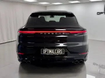 PORSCHE Cayenne E-Hybrid SP-Design 490HP NP  87.192€