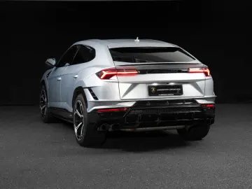 LAMBORGHINI Urus 4.0 V8 S