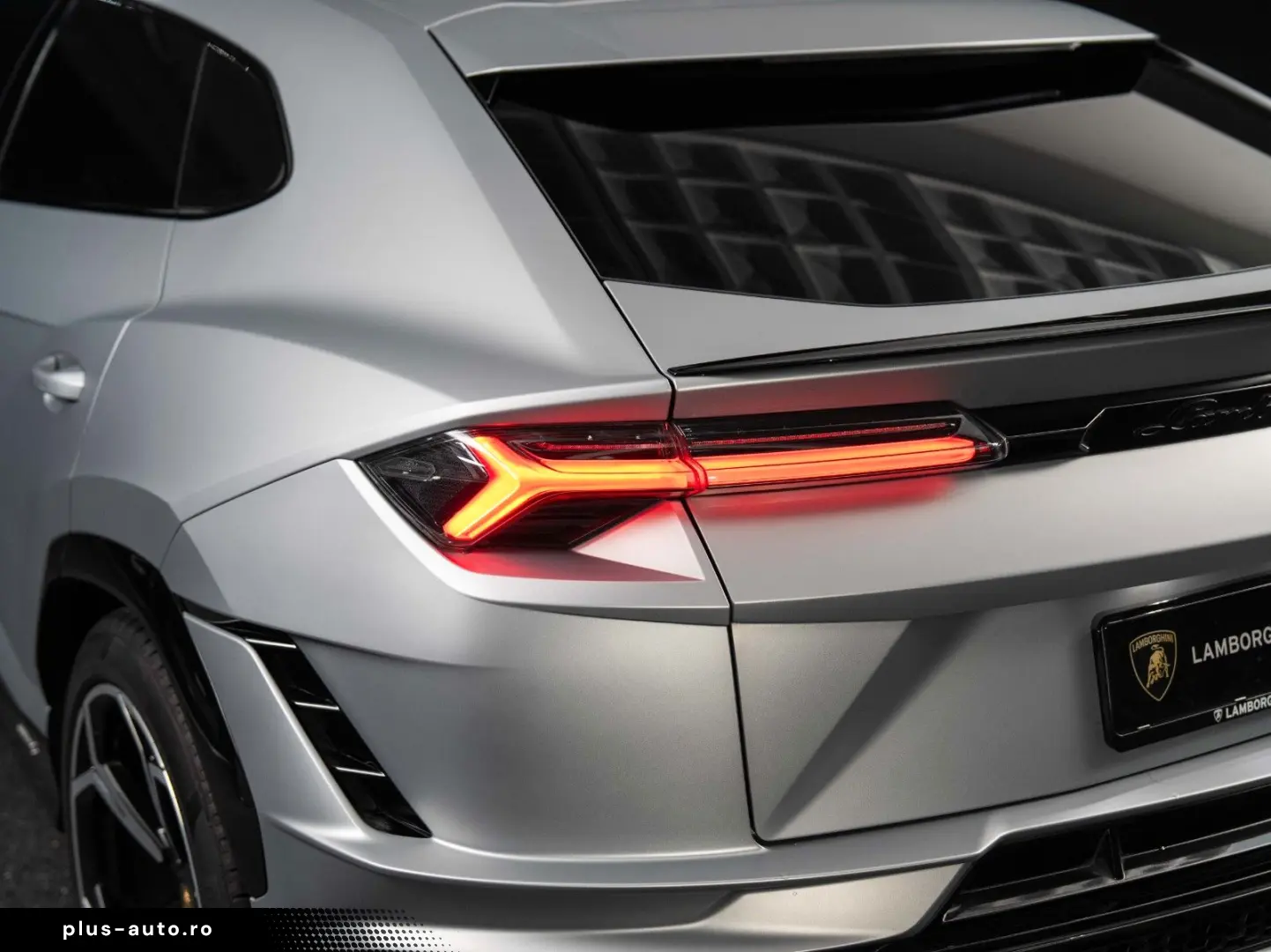 LAMBORGHINI Urus 4.0 V8 S