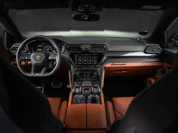 LAMBORGHINI Urus 4.0 V8 S