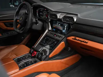 LAMBORGHINI Urus 4.0 V8 S