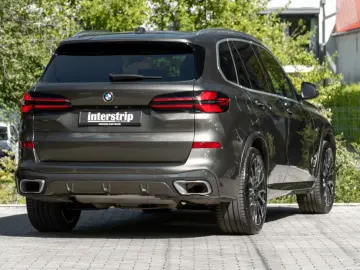 BMW X5 30d M SPORT.SOFTC.LUFTF.PANO.DR.ASS.360 .AHK