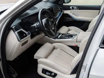 BMW X5 30d M SPORT.MASSAGE.SOFTC.LUFT.SKY.DR.ASS.PRO