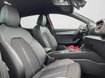 CUPRA Formentor 1.5TSI NAVI FULL-LED SHZ KAM 19ZOLL