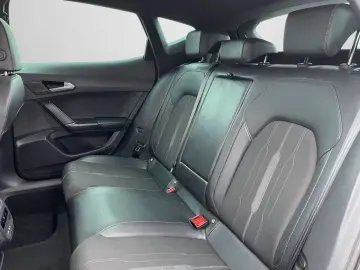 CUPRA Formentor 1.5TSI NAVI FULL-LED SHZ KAM 19ZOLL