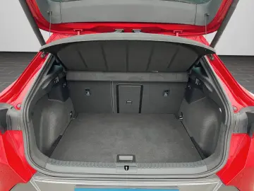 CUPRA Formentor 1.5TSI NAVI FULL-LED SHZ KAM 19ZOLL