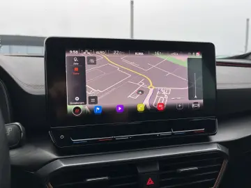 CUPRA Formentor 1.5TSI NAVI FULL-LED SHZ KAM 19ZOLL