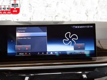 BMW X5 xDrive30d 3x M SPORT INDIVIDUAL ACC HUD AHK