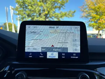 FORD Kuga 2.5 PHEV ST-Line LED HUD NAV 4xSHZ CAM EL-K