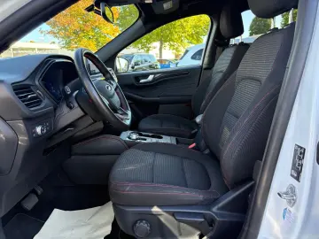 FORD Kuga 2.5 PHEV ST-Line LED HUD NAV 4xSHZ CAM EL-K