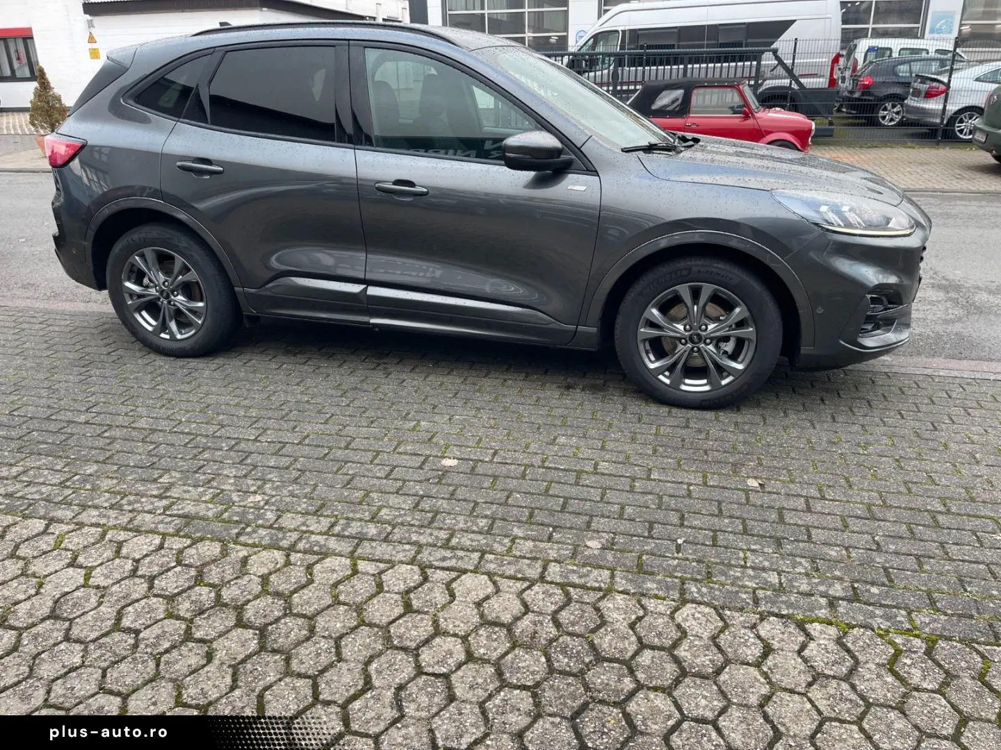 FORD Kuga Hybrid 2.5 ST-Line Kamera Navi LED 18 Zoll