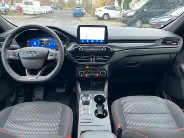 FORD Kuga Hybrid 2.5 ST-Line Kamera Navi LED 18 Zoll