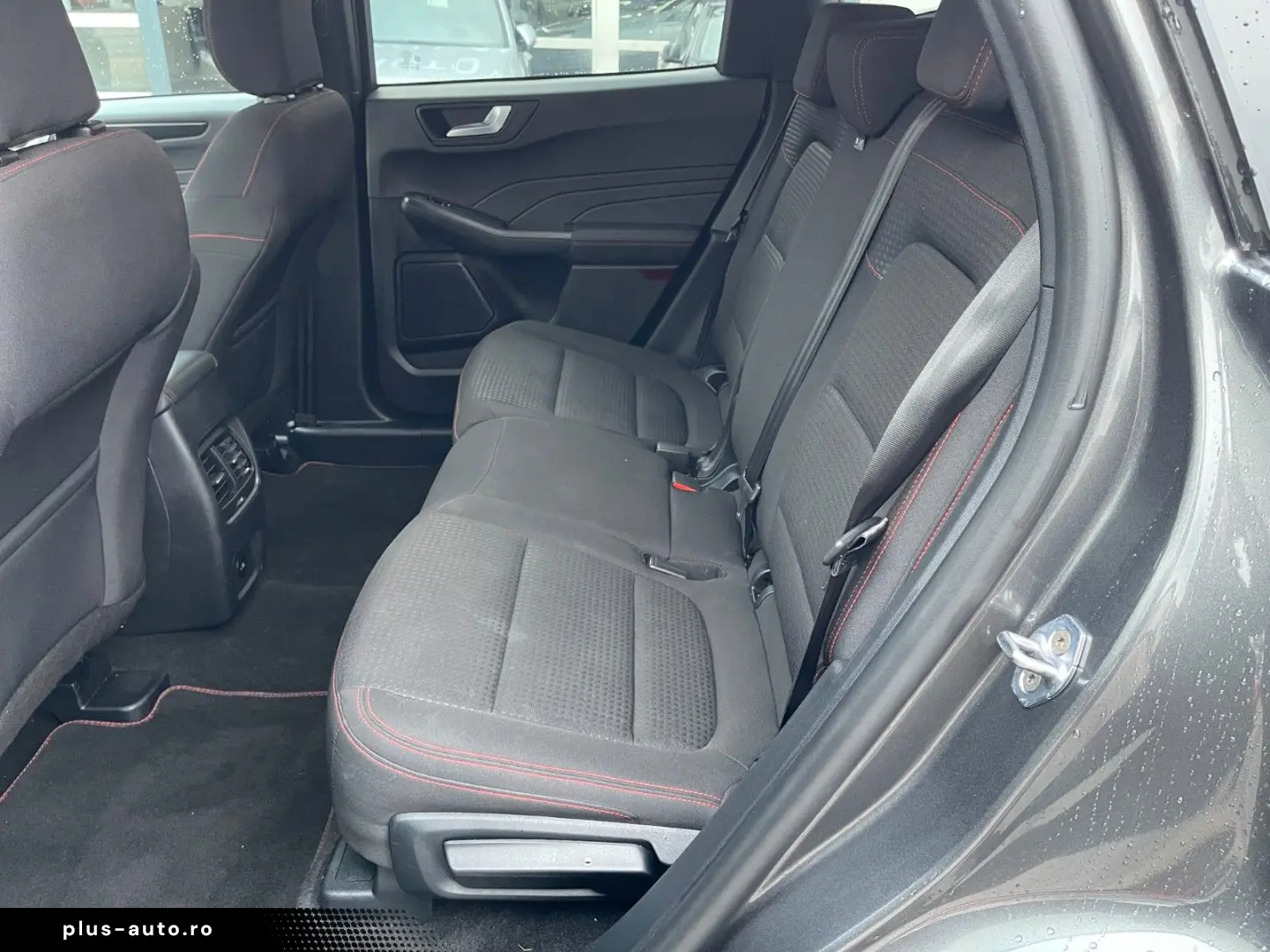 FORD Kuga Hybrid 2.5 ST-Line Kamera Navi LED 18 Zoll