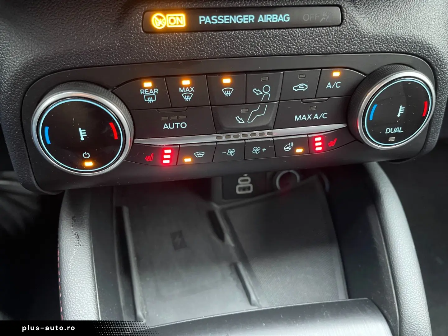 FORD Kuga Hybrid 2.5 ST-Line Kamera Navi LED 18 Zoll