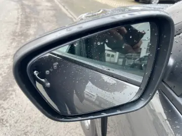 FORD Kuga Hybrid 2.5 ST-Line Kamera Navi LED 18 Zoll