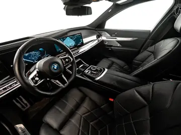 BMW i7 xDrive 60 M-Sport Innovation