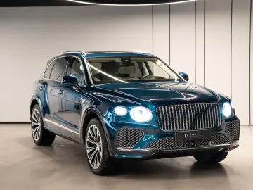 BENTLEY Bentayga 4.0 V8 EWB Azure 4WD Autom.