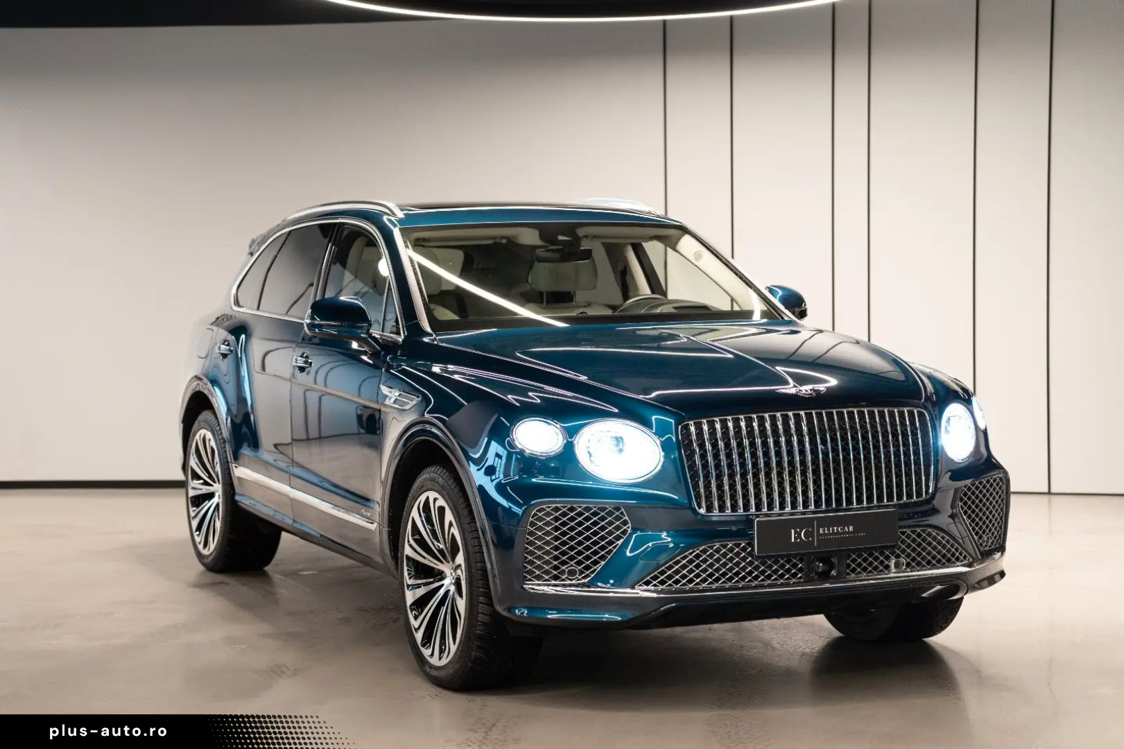 BENTLEY Bentayga 4.0 V8 EWB Azure 4WD Autom.