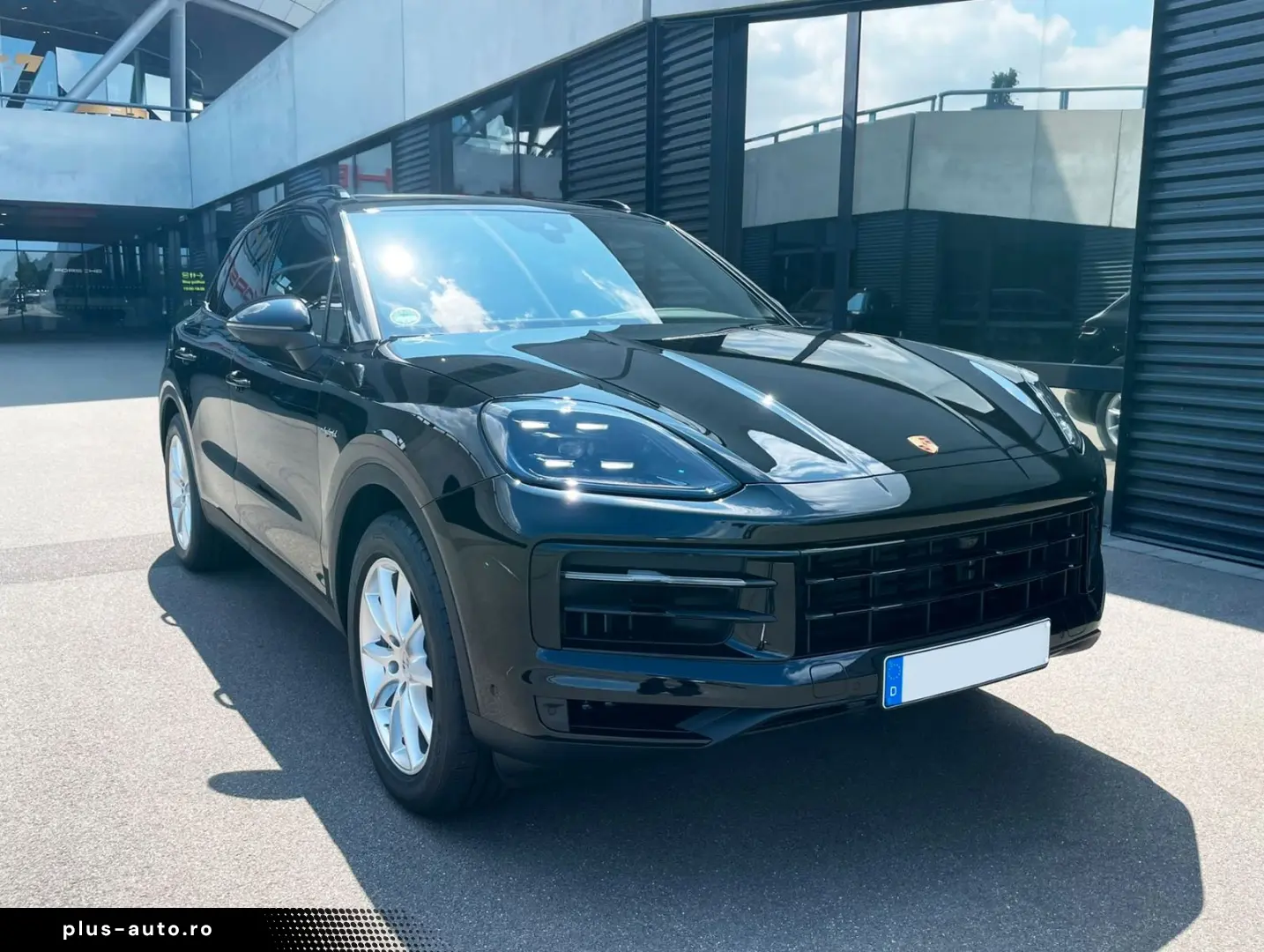 PORSCHE Cayenne E-Hybrid   Panorama   360 -Kamera uvm!