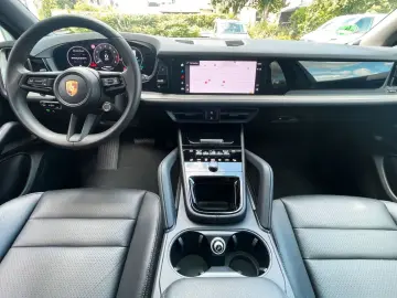 PORSCHE Cayenne Panorama Park-Assistent Kamera PASM LED!