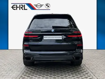 BMW X7 xDrive40d M SPORT AHK HEAD-UP PANO SKY-LOUNGE