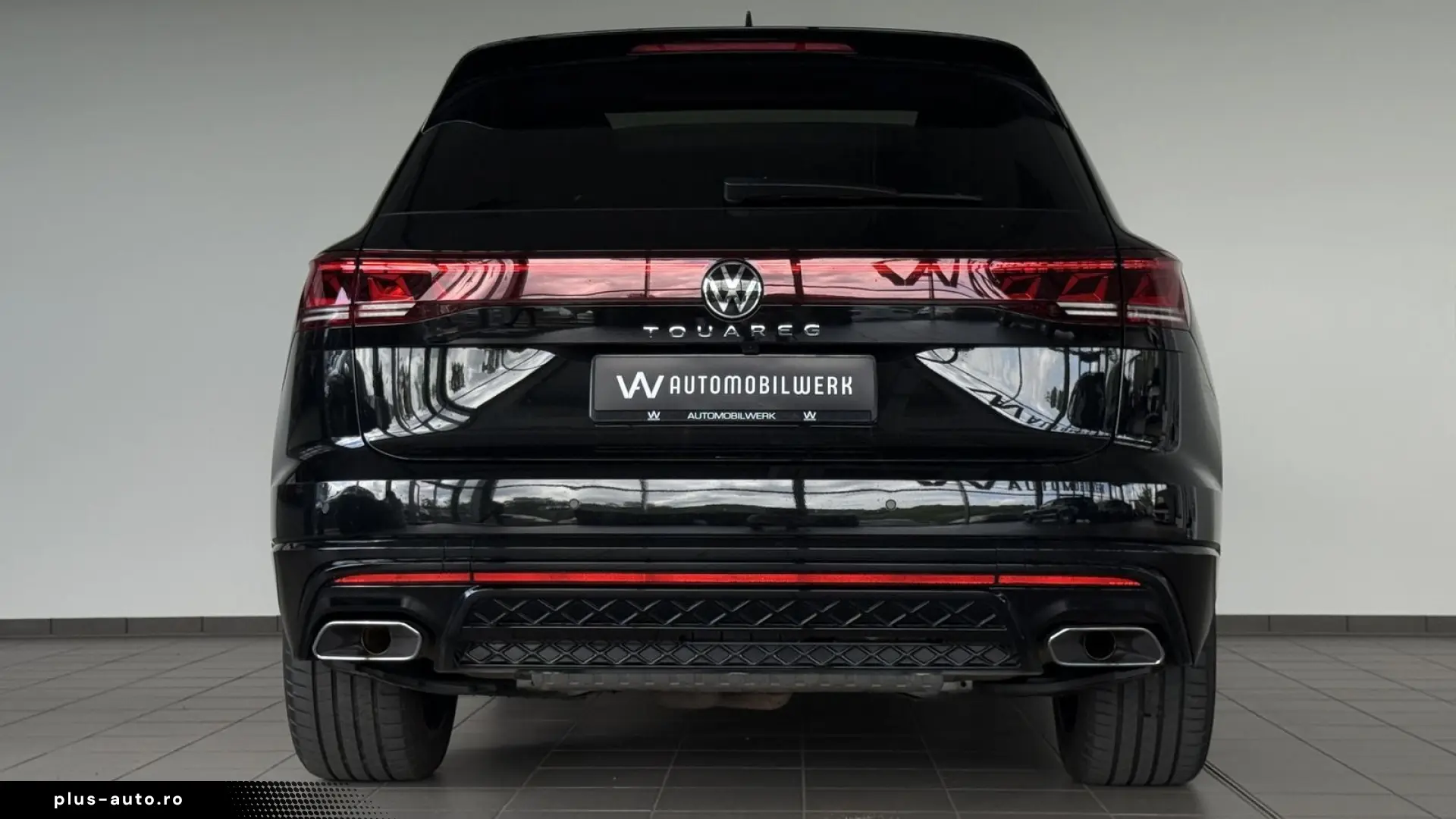 VW Touareg 3.0 TSI4M R-LINE