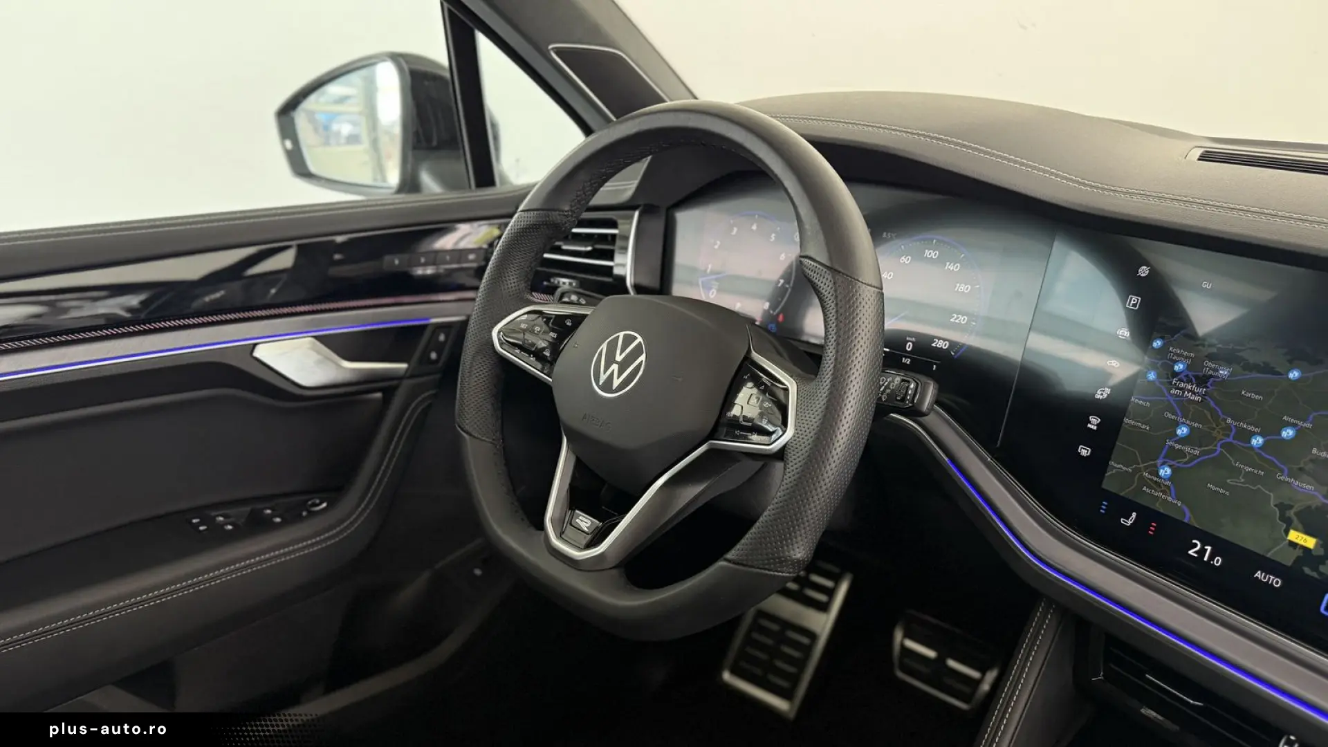 VW Touareg 3.0 TSI4M R-LINE