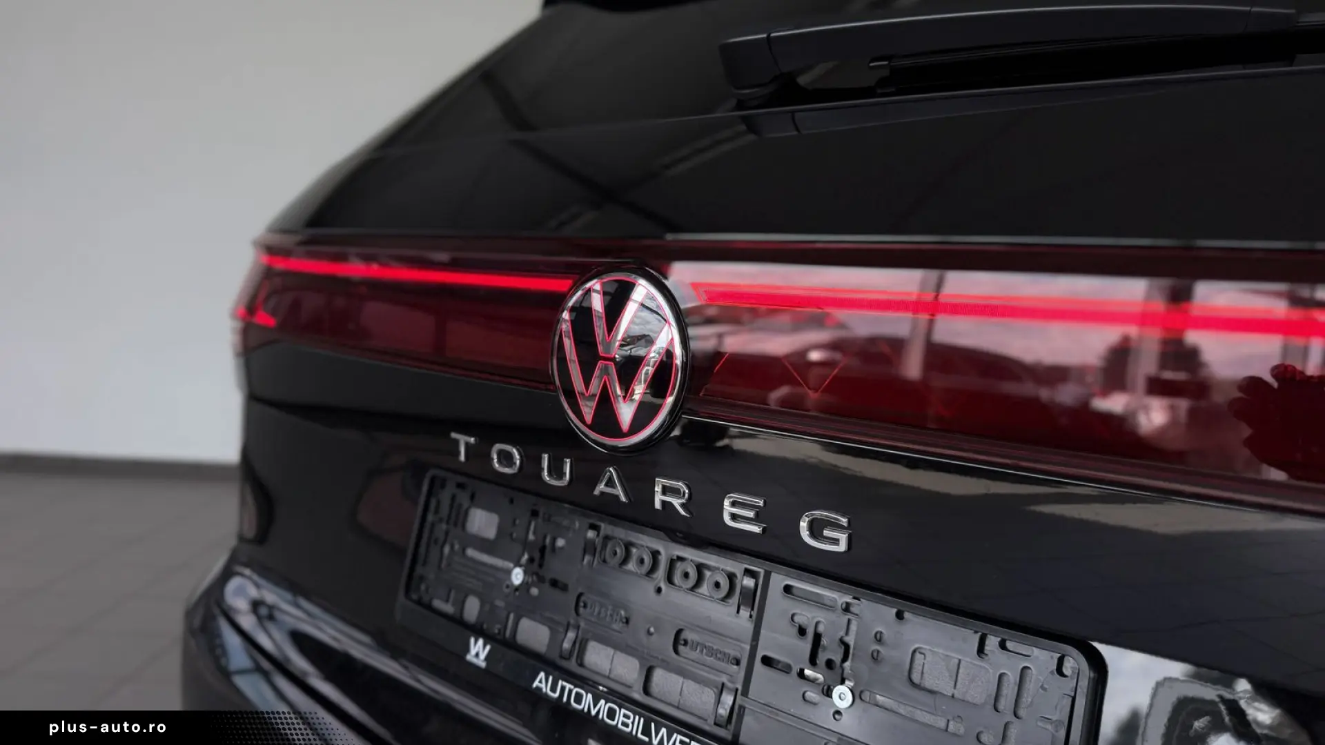 VW Touareg 3.0 TSI4M R-LINE