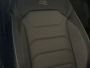 VW Touareg 3.0 TSI4M R-LINE