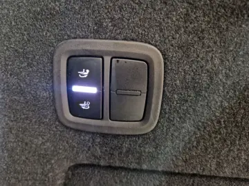 PORSCHE Cayenne ACC  BOSE  360  Kamera  AHK  Panorama