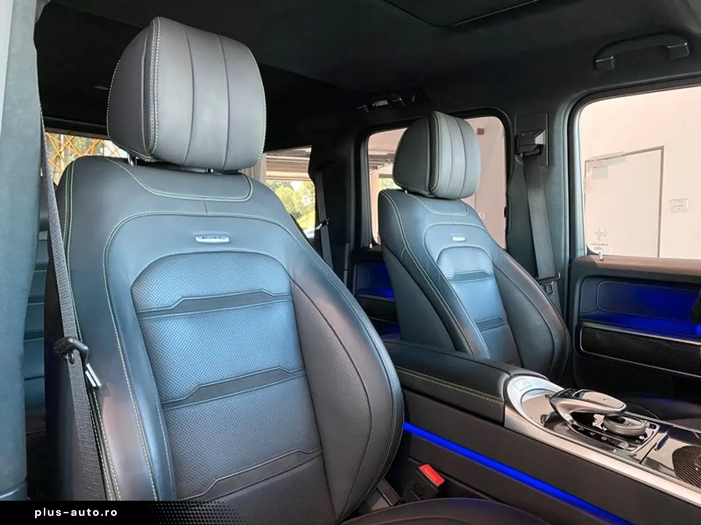 MERCEDES-BENZ G 63 AMG NightP Carbon Sthz Sbel TV AHK 22