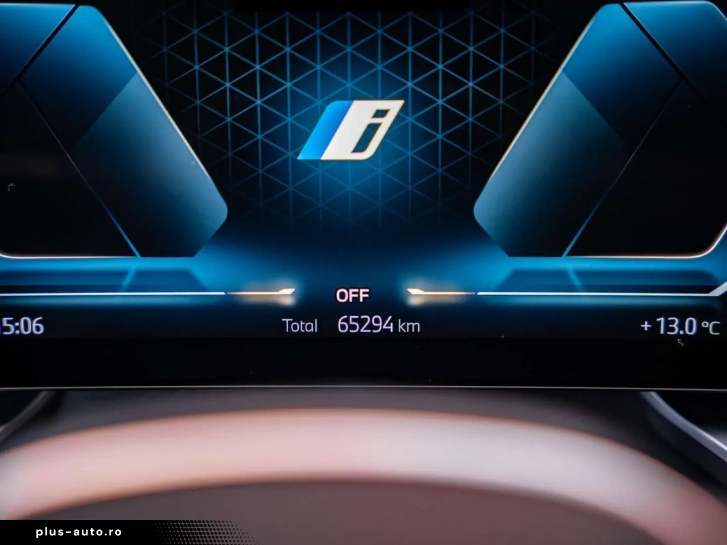 BMW i7 xDrive60 - MSport - B&W - Theatre screen - Ma