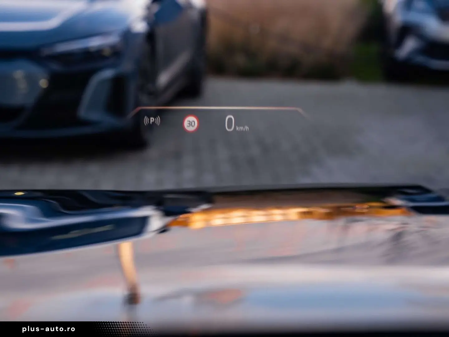 BMW i7 xDrive60 - MSport - B&W - Theatre screen - Ma