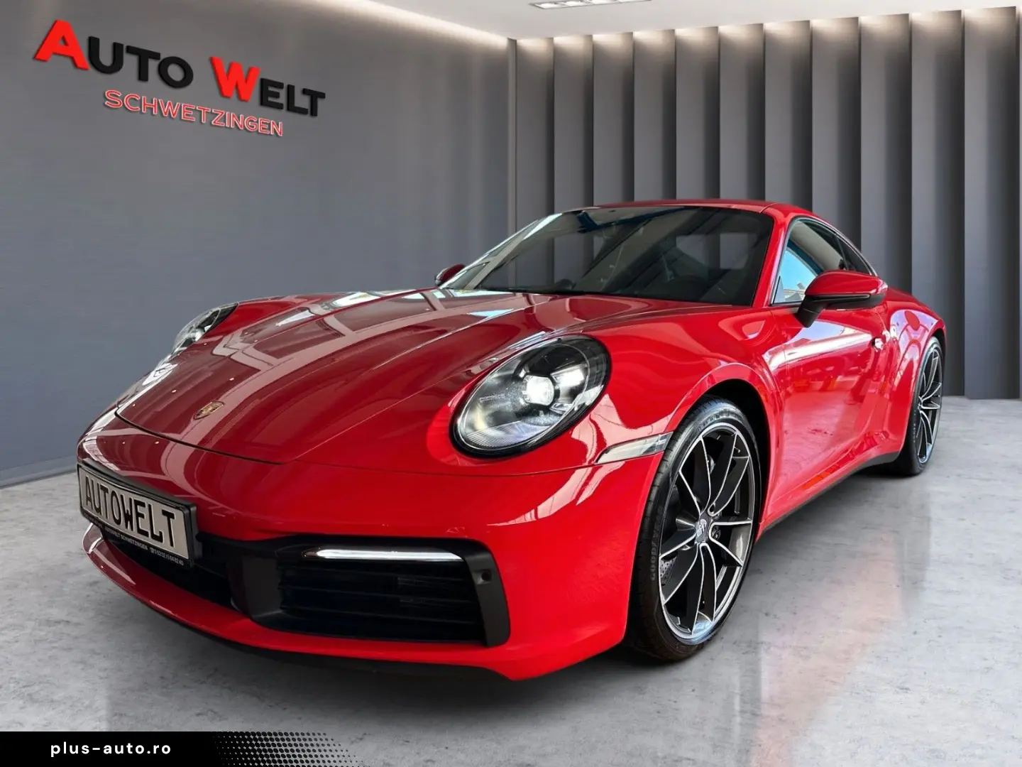 PORSCHE 911 992  Matrix Chrono Sportabgas. Sitzbelüftung