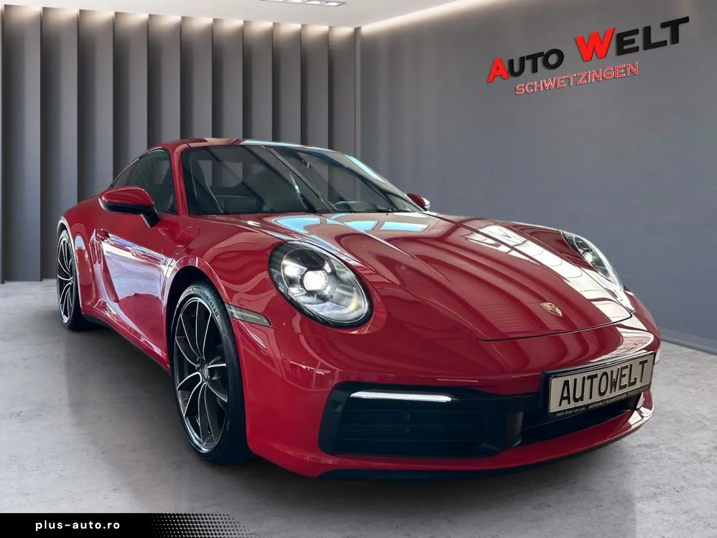 PORSCHE 911 992  Matrix Chrono Sportabgas. Sitzbelüftung