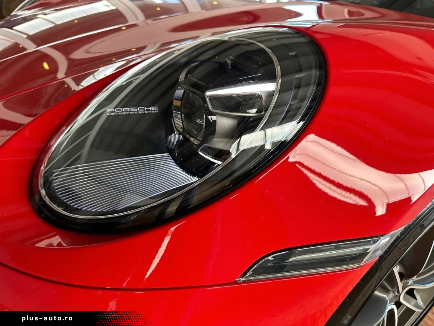 PORSCHE 911 992  Matrix Chrono Sportabgas. Sitzbelüftung