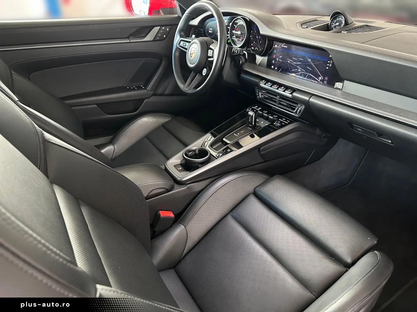 PORSCHE 911 992  Matrix Chrono Sportabgas. Sitzbelüftung