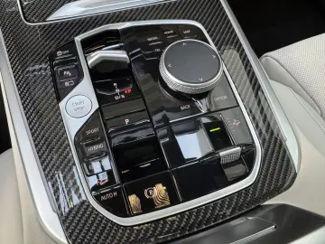 BMW X5 xDrive50e M Sport Pro AHK 360  ACC Pano