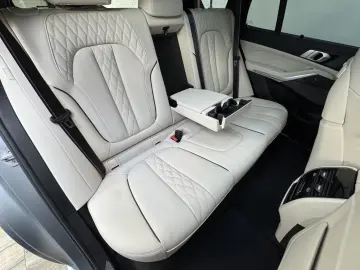 BMW X5 xDrive50e M Sport Pro AHK 360  ACC Pano