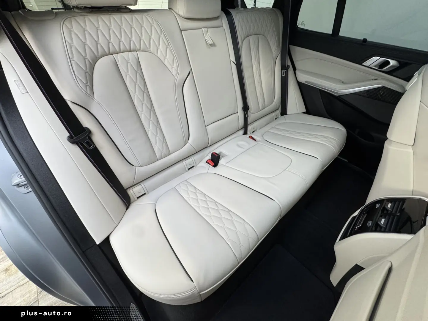 BMW X5 xDrive50e M Sport Pro AHK 360  ACC Pano