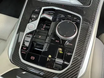 BMW X5 xDrive50e M Sport Pro AHK 360  ACC Pano