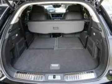 HONGQI E-HS9 EXCLUSIVE LONG RANGE 6 AHK NAVI KEYL PANO