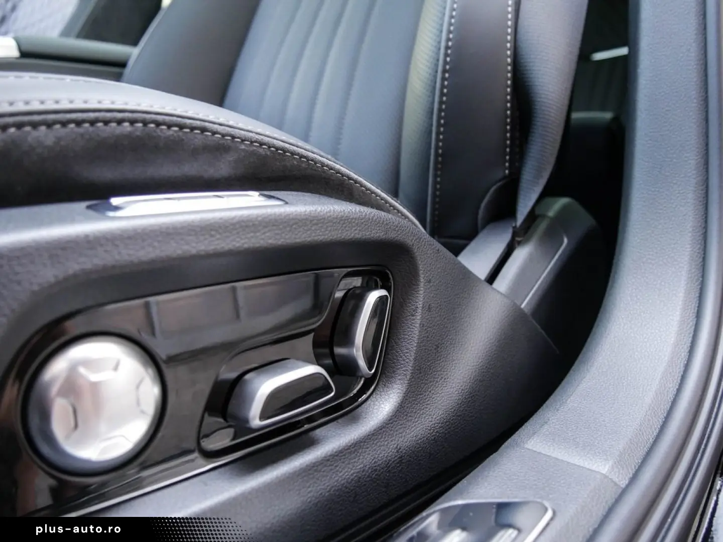 HONGQI H9 2.0T  LED Sitzklima 360  PANO KEYL DISTR PTS