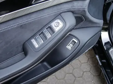 HONGQI H9 2.0T  LED Sitzklima 360  PANO KEYL DISTR PTS