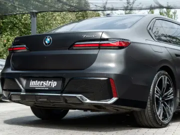 BMW 750e M SPORT.SKY.SOFTC.B&W.DR.ASS.360.INDIVIDUAL