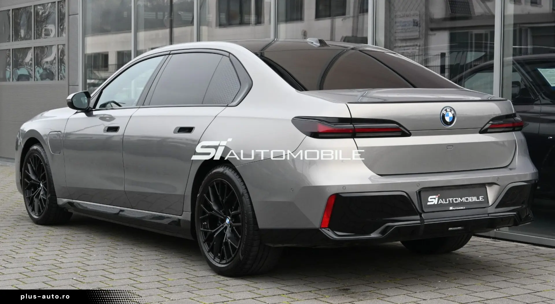 BMW 750e xDrive M-Sport  SHADOW EXEC.DRIVE INTEGRAL