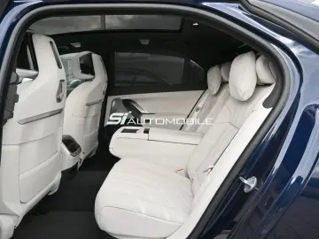 BMW 750e xDr. M-Sport Pro  UVP 188.779€ B&W Diamond