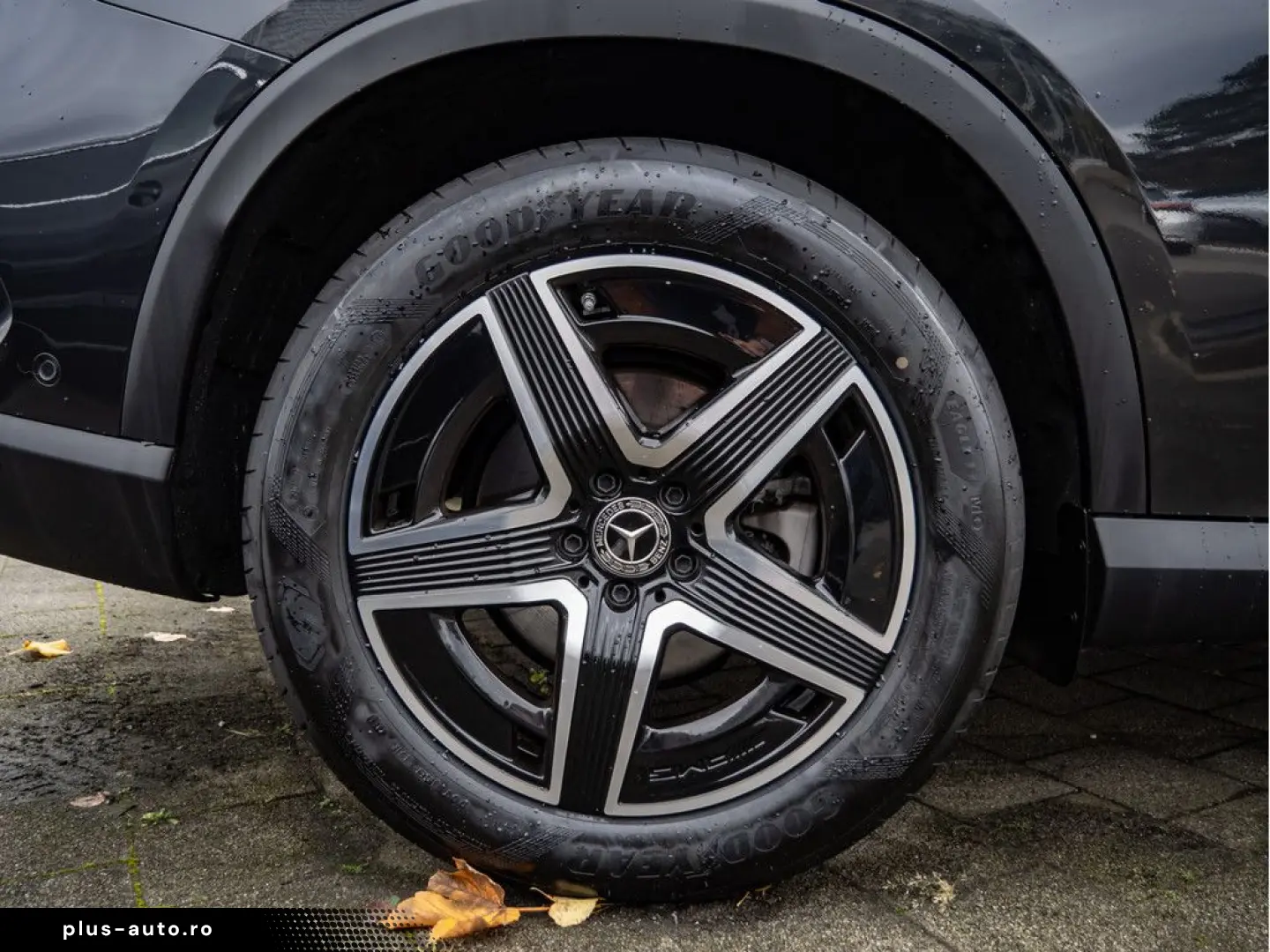 MERCEDES-BENZ GLC 200 4M AMG