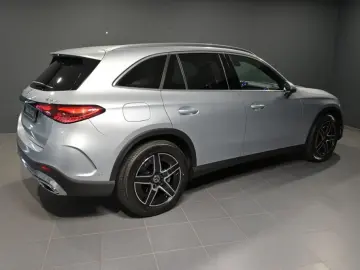 MERCEDES-BENZ GLC 200 4M AMG